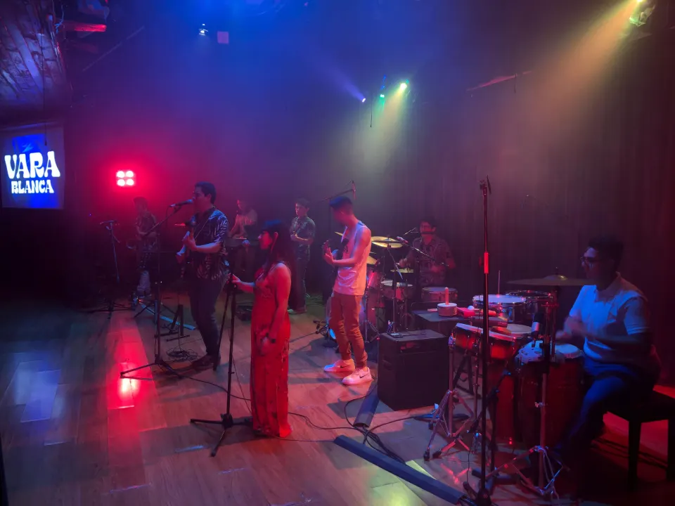 Vara Blanca en el auditorio de la UNA en Heredia