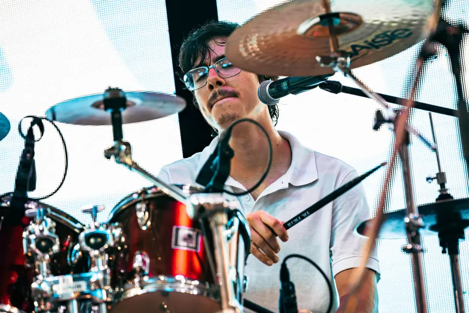 Sebastián Sibaja, batería de Vara Blanca